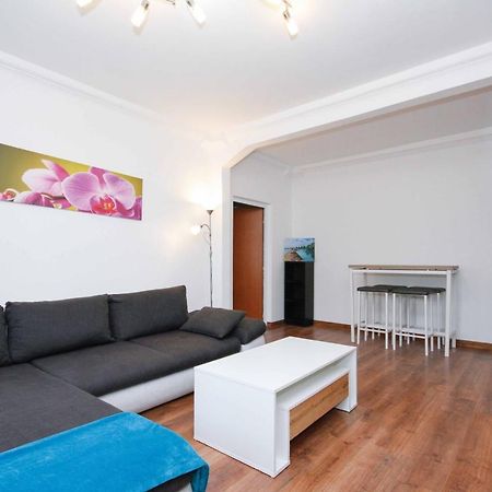 Trencianska Apartment Bratislava Bagian luar foto