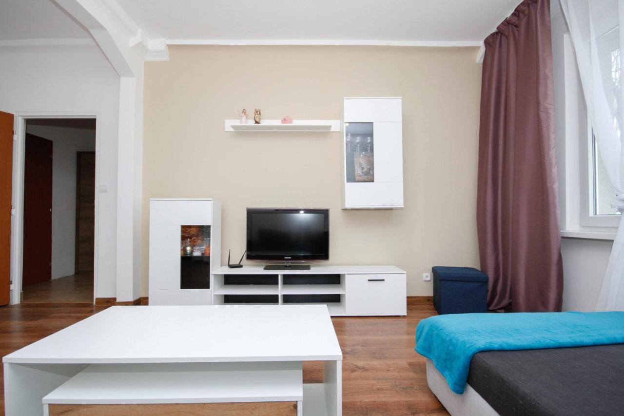 Trencianska Apartment Bratislava Bagian luar foto